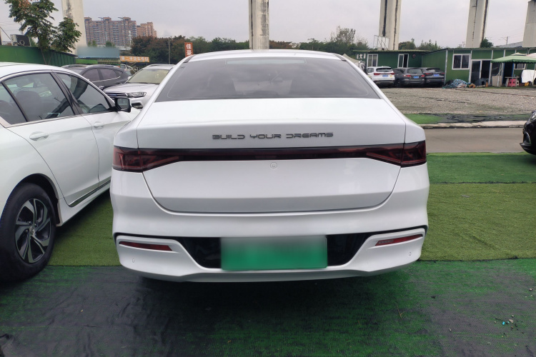 比亚迪 秦PLUS 2023款 冠军版 DM-i 120KM领先型车身外观6