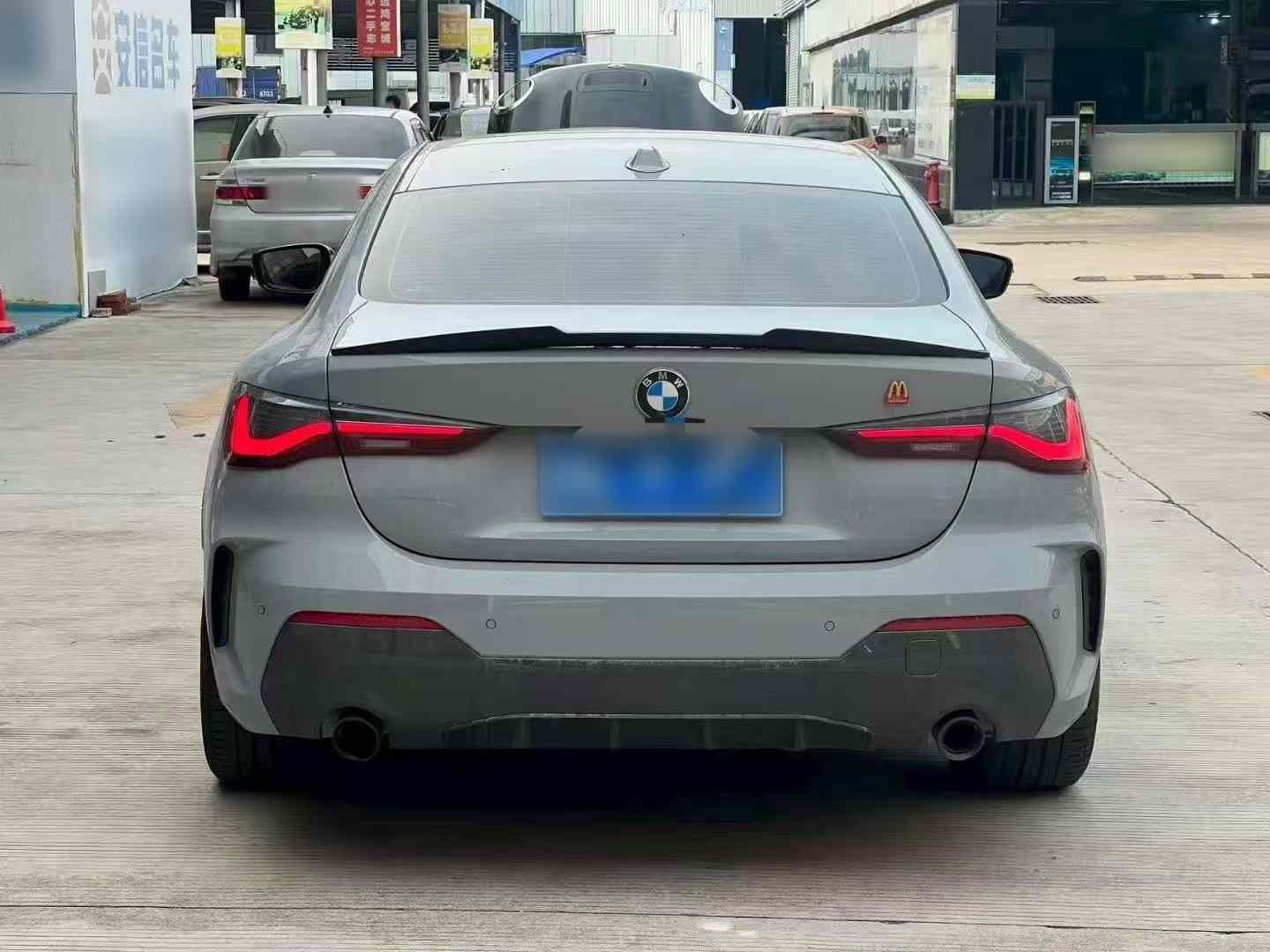 宝马4系 2023款 430i M运动曜夜套装(4)