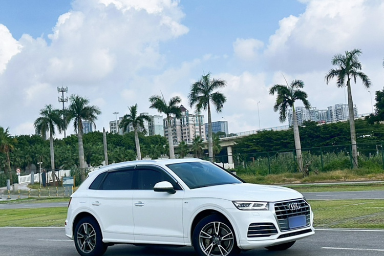 奥迪Q5L 2018款 40 TFSI 荣享时尚型 国V车身外观6002