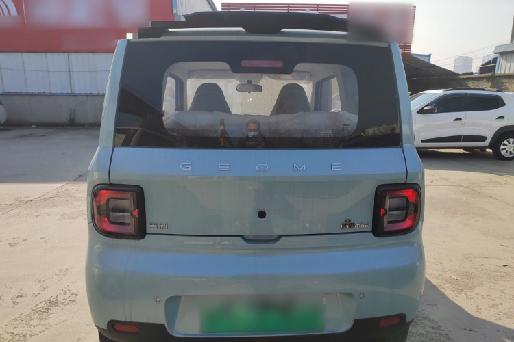 吉利银河 熊猫 2025款 210km 元气熊车身外观6