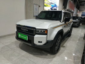 丰田 普拉多 2024款 2.4T 悍野WX版 6座