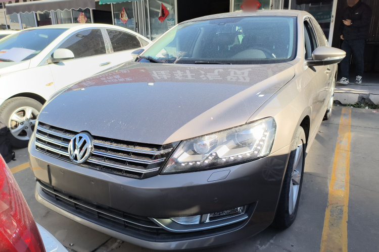 大众 帕萨特 2014款 1.8TSI DSG御尊版车身外观6001