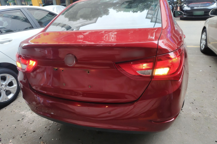 别克 英朗 2016款 15N 自动精英型车身外观6004