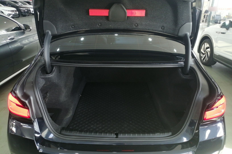 宝马5系(进口) 2022款 改款 525i M运动套装局部细节23