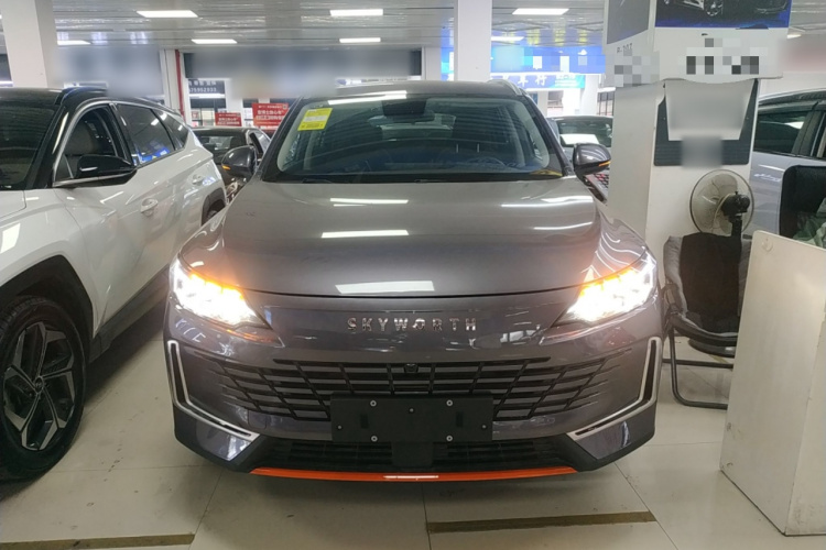 创维汽车 创维HT-i 2022款 1.5L PHEV 205KM 智行版Plus车身外观2