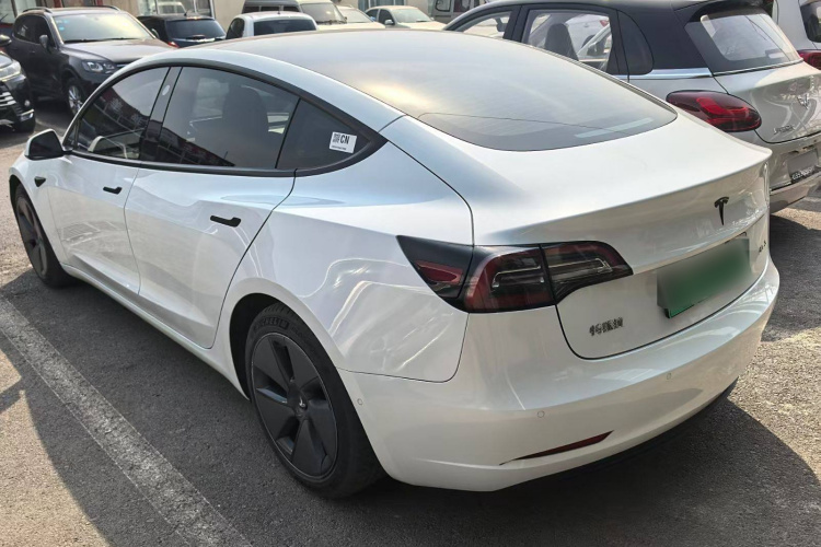 特斯拉 Model 3 2021款 标准续航后驱升级版车身外观6009