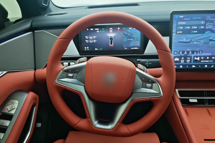 比亚迪 唐L 2025款 DM 200KM四驱激光雷达旗舰型中控内饰7003