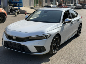 本田 思域 2023款 HATCHBACK 2.0L e:HEV 极曜版