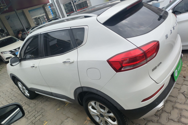 哈弗H2s 2018款 红标 1.5T 双离合精英型车身外观4