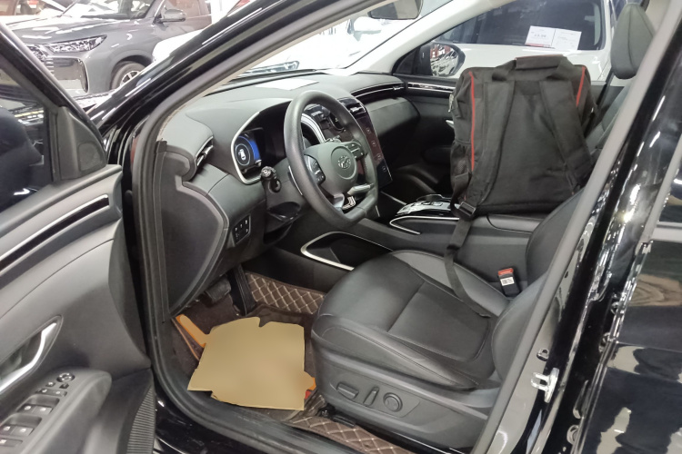 现代 2023款 途胜L 1.5T 自动两驱DLX豪华版中控内饰20