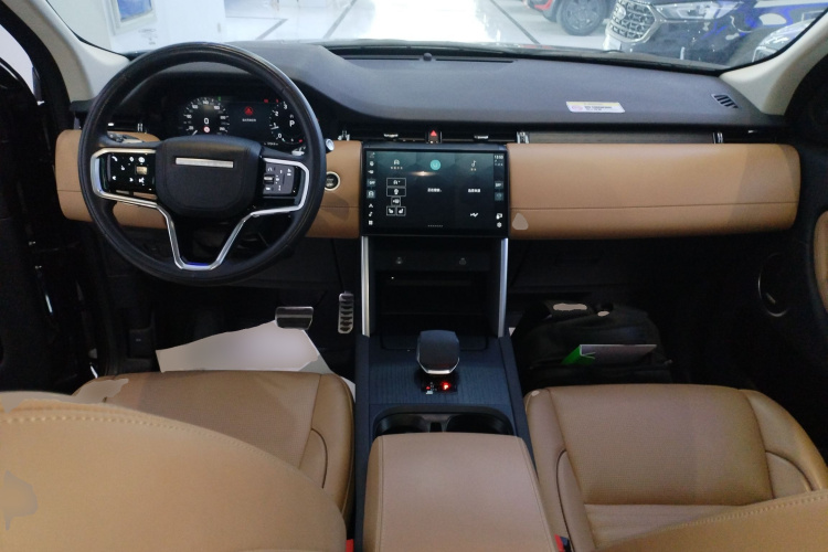 路虎 发现运动版 2024款 豪华定制版中控内饰12