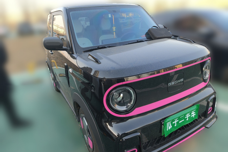 吉利银河 2025款 210km 熊猫卡丁车身外观6002