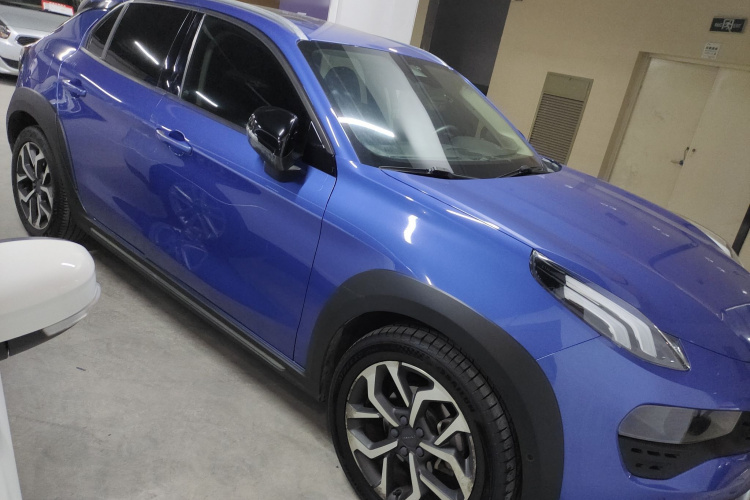 领克02 2018款 1.5T DCT两驱劲Pro版 国V车身外观3