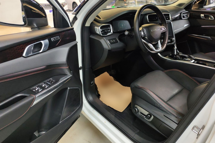 领克01 2017款 2.0T 四驱劲Pro版中控内饰20