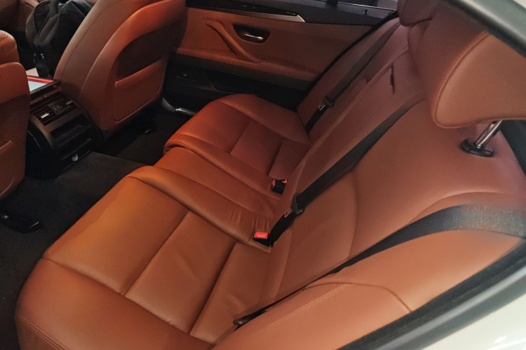 宝马5系 2017款 525Li 领先型中控内饰21