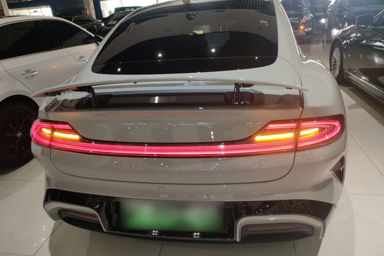 小米汽车 小米SU7 2024款 四驱Max创始版车身外观6