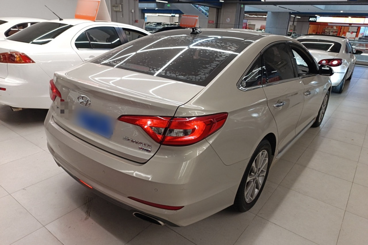 现代 索纳塔 2015款 1.6T GLS智能型车身外观6005