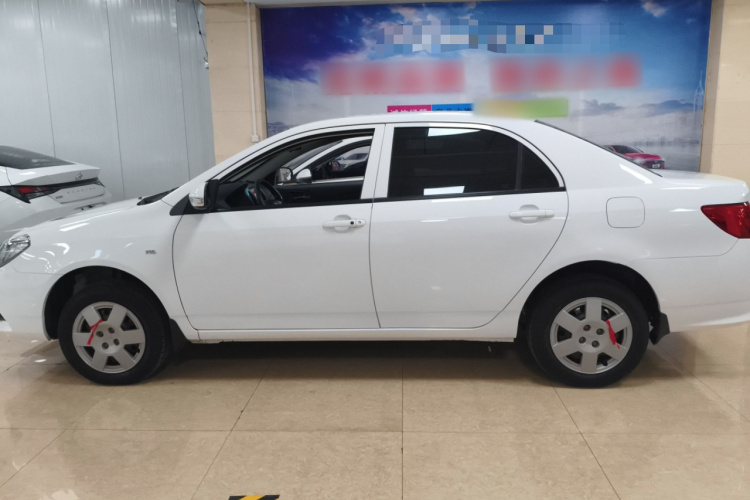 比亚迪F3 2015款 节能版 1.5L 手动舒适型车身外观6003