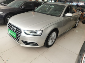 奥迪A4L 2016款 35 TFSI 典藏版 自动标准型