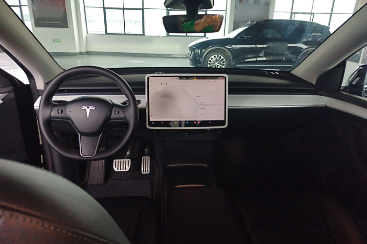 特斯拉 Model Y 2021款 Performance高性能全轮驱动版中控内饰7002