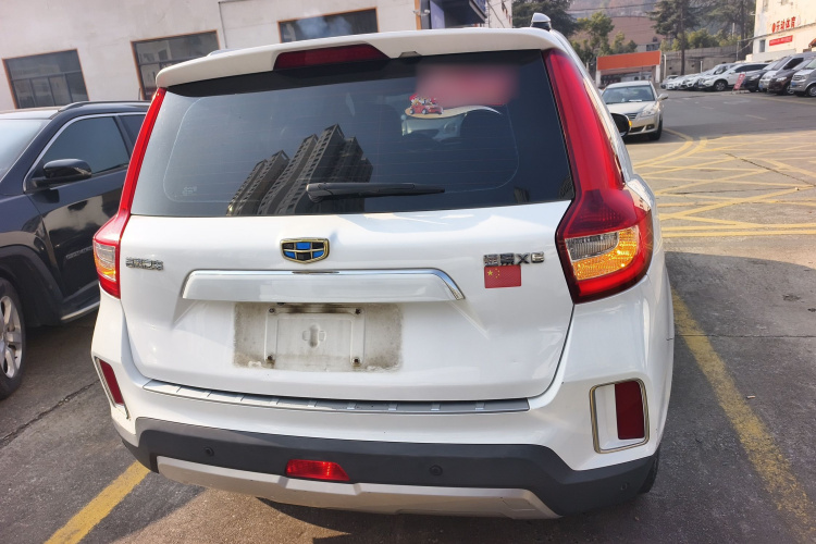 吉利汽车 远景X6 2016款 1.3T CVT豪华型车身外观6004