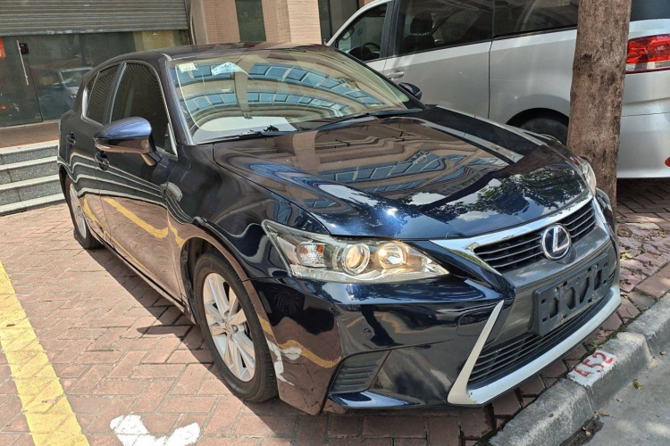 雷克萨斯CT 2014款 CT200h 精英版 单色车身外观3