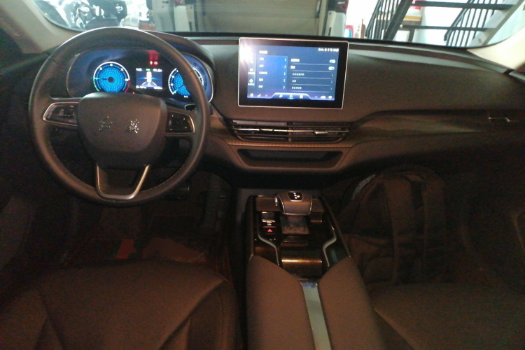 红旗E-QM5 2021款 网约充电 基础版 5座中控内饰7002