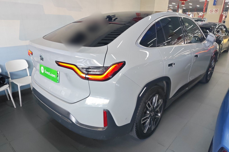 蔚来EC6 2020款 440KM 性能版车身外观7