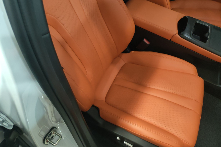 东风风神 风神L7新能源 2024款 205 Plus局部细节41