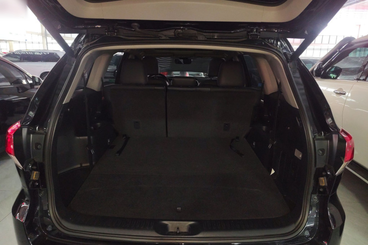 丰田 汉兰达 2021款 2.0T 四驱豪华版 7座局部细节23