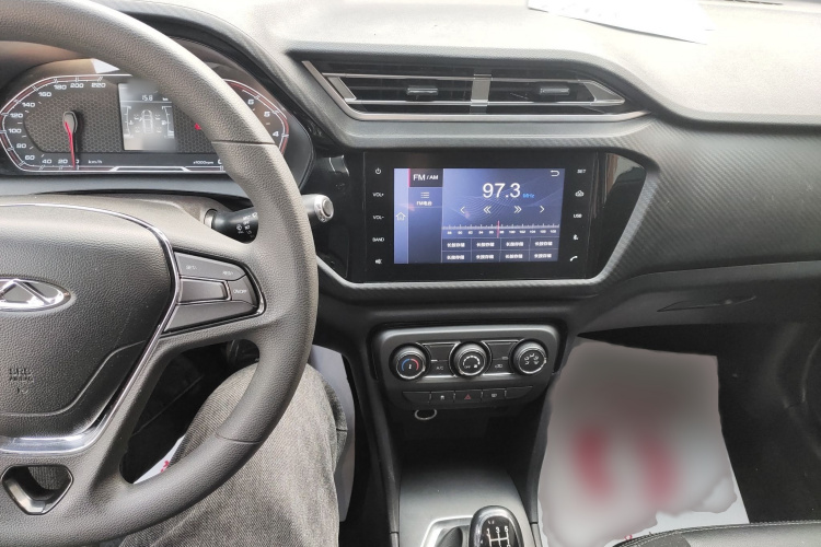 奇瑞 瑞虎3X 2018款 1.5L 手动精英版中控内饰7002