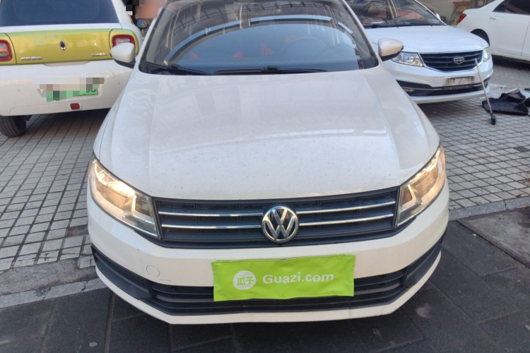 大众 桑塔纳 2016款 1.4L 手动风尚版车身外观2