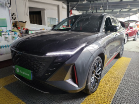 长安欧尚Z6 2023款 蓝鲸 1.5T DCT智领型城市版