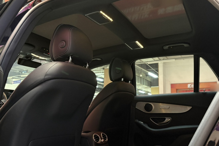 奔驰GLC 2022款 改款三 GLC 260 L 4MATIC 动感型局部细节22