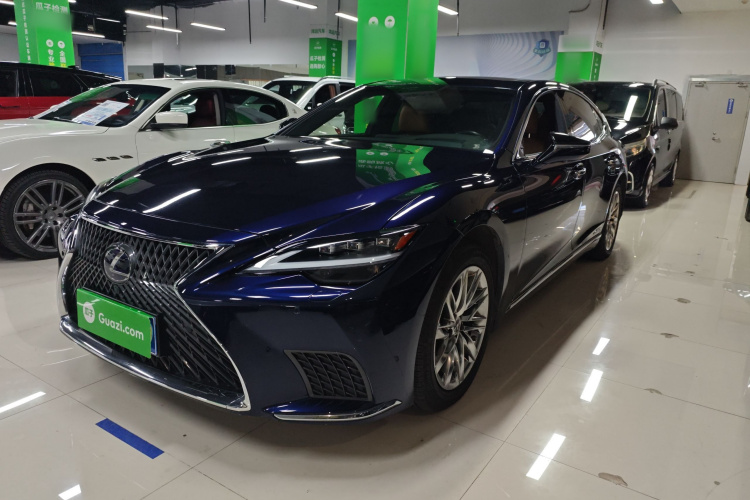 雷克萨斯LS 2021款 500h 豪华版车身外观1