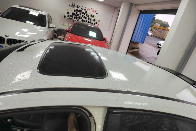 福特 福克斯 2013款 两厢经典 1.8L 手动百万纪念版局部细节57