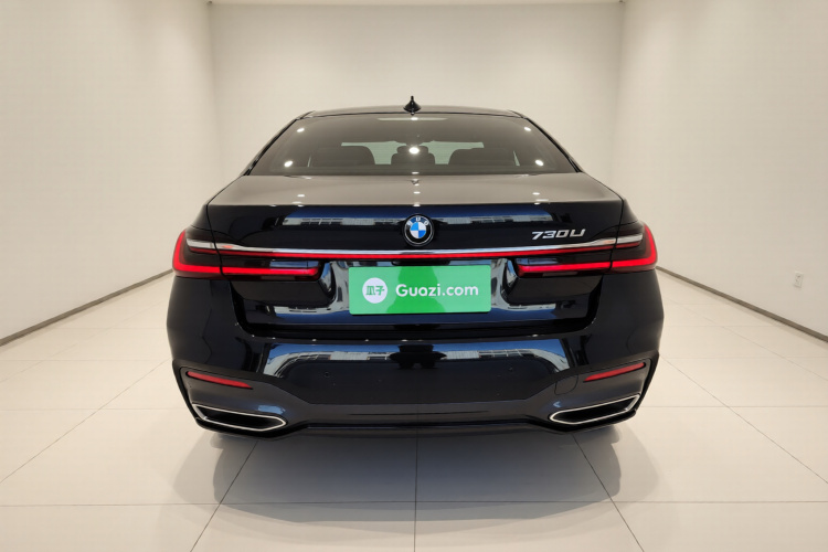 宝马7系 2021款 730Li M运动套装车身外观6