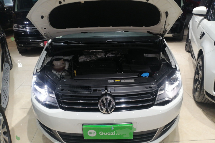 大众 夏朗 2016款 380TSI 尊享型 7座机舱底盘24