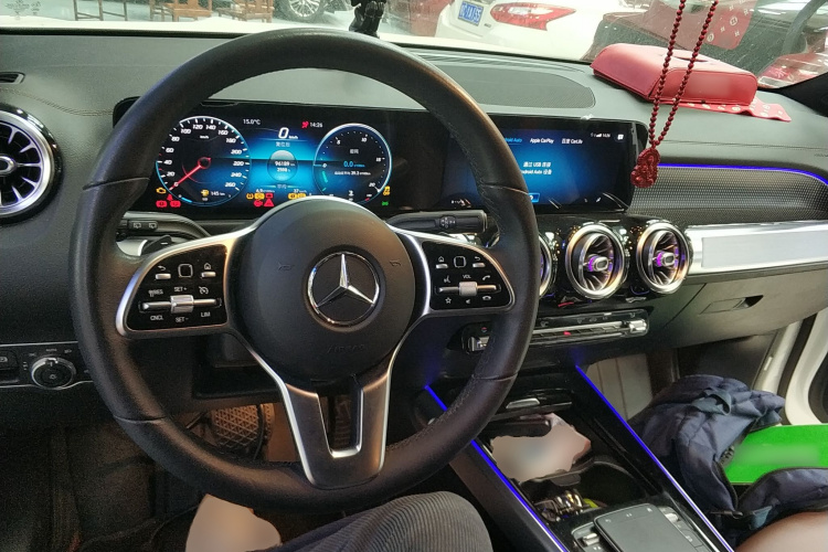 奔驰GLB 2021款 GLB 200 动感型中控内饰7002
