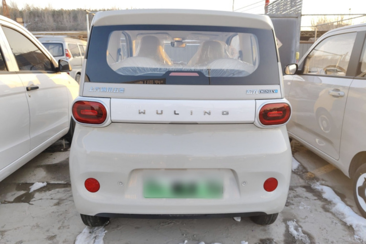 五菱汽车 宏光MINIEV 2024款 第三代 215km 青春版车身外观6004