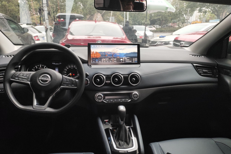 日产 逍客 2025款 荣誉 2.0L CVT XV真心版中控内饰7002