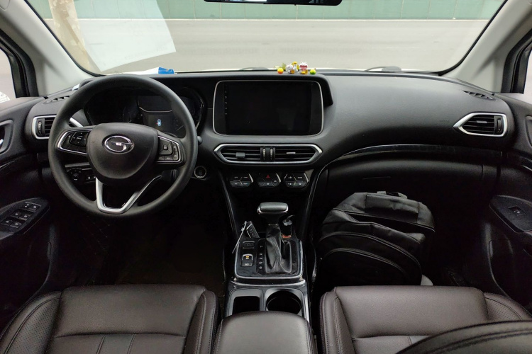 广汽传祺 传祺GS4 2018款 235T 自动两驱精英百万纪念版中控内饰12