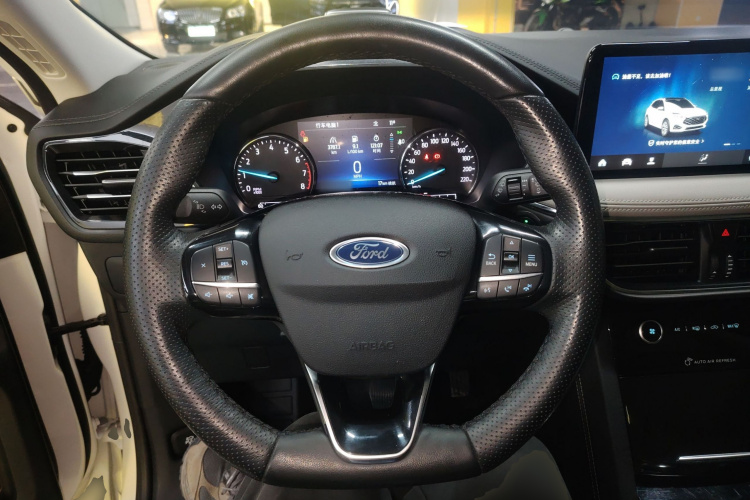福特 锐际 2020款 EcoBoost 245 两驱耀享款局部细节13