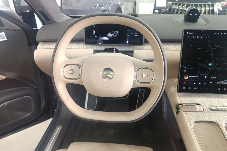 蔚来ET7 2024款 100kWh 行政签名版中控内饰13