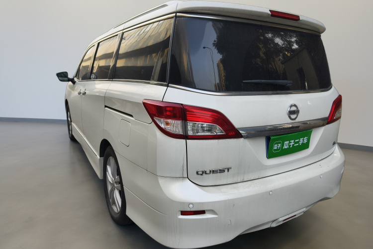 日产 贵士 2015款 3.5L SL车身外观5