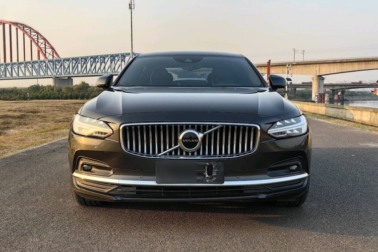 沃尔沃S90 2021款 B5 智逸豪华版车身外观6005