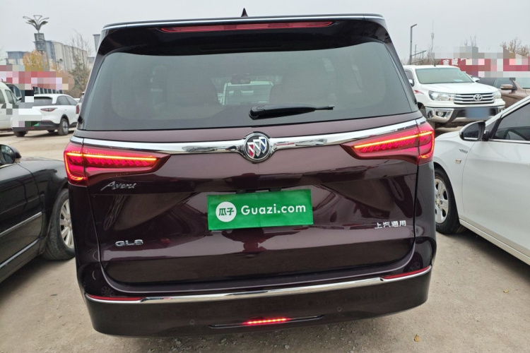 别克GL8 2020款 Avenir艾维亚 六座贤礼版车身外观6