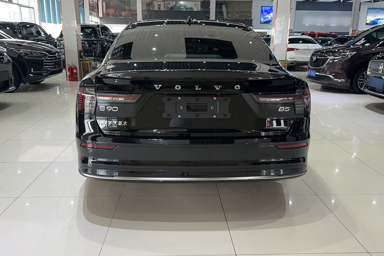 沃尔沃S90 2026款 B5 智逸豪华版车身外观6003