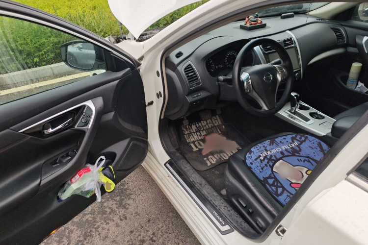 日产 天籁 2018款 2.0L XL 智进版中控内饰7003