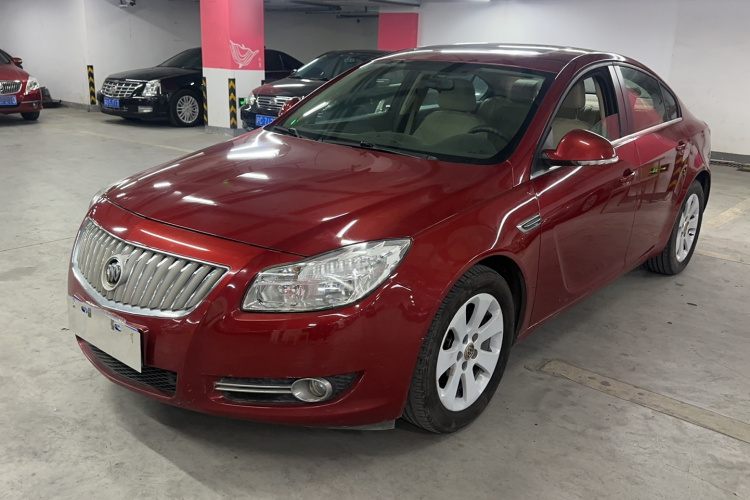 别克 君威 2012款 2.0L 舒适版车身外观1